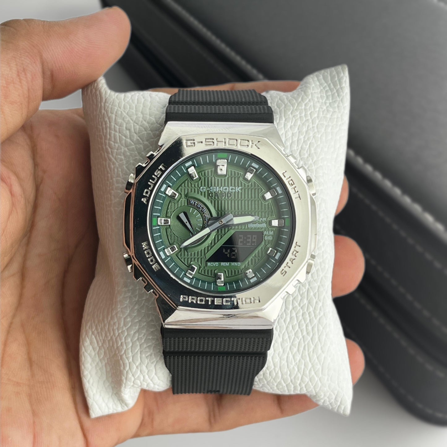 G shock GM 2100 GREEN