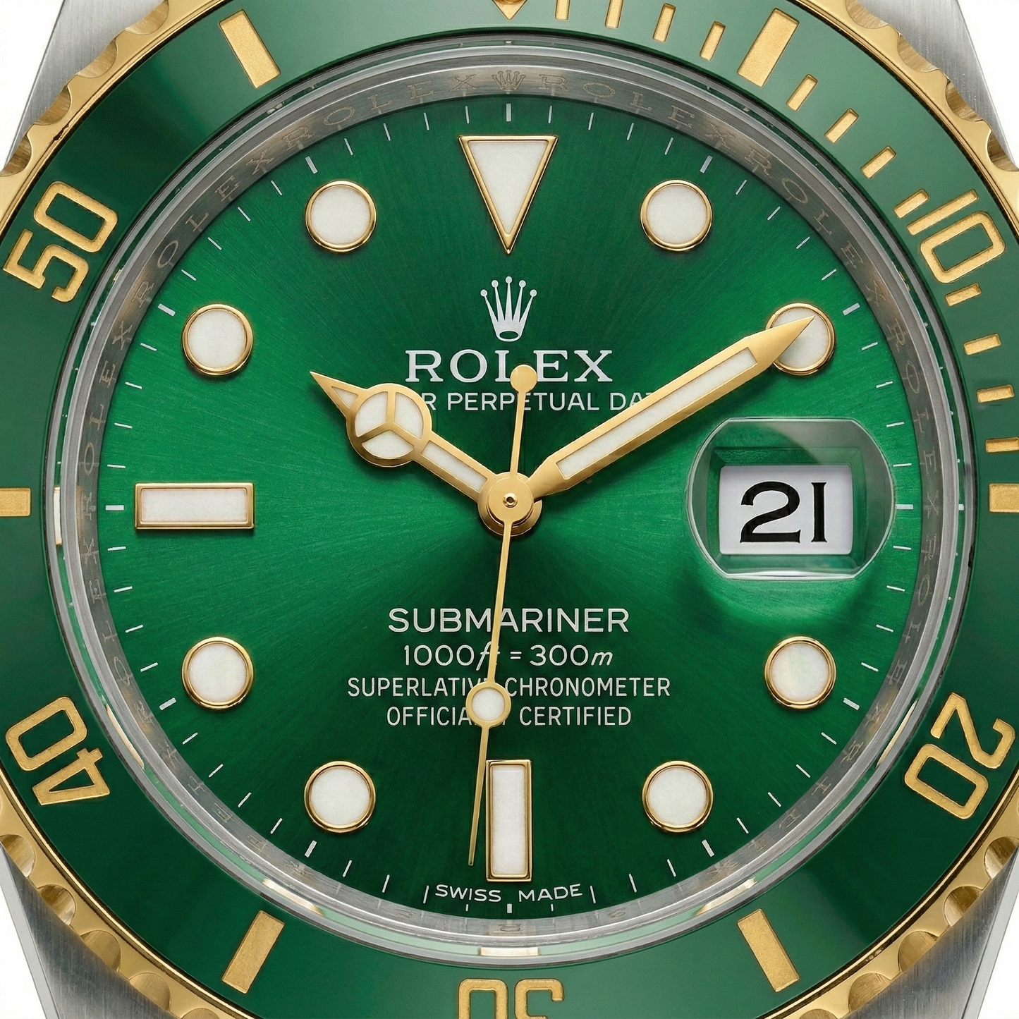 Rolex Oyster Perpetual Submariner – Green Dial Two-Tone Variant